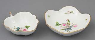 <b>Zwei Schälchen Dekor Weiße Rose mit Purpurkern, Meissen</b>
