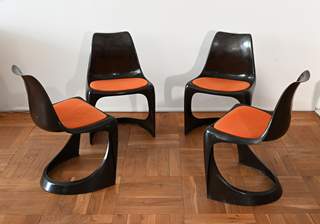 <b>Vier Designer Stühle Space Age</b>