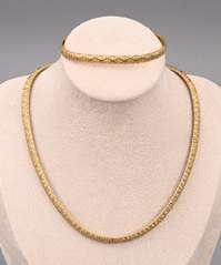 <b>Set aus Goldkette und -armband</b>
