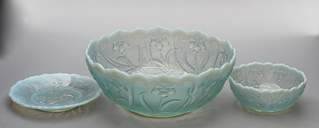 <b>Dreiteiliges Pressglas-Set, Jugendstil</b>
