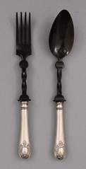<b>Salatbesteck mit Horn</b>