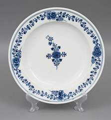 <b>Teller mit Blumenkranzdekor, Meissen</b>