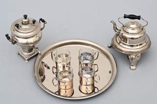 <b>Puppen-Teeset</b>
