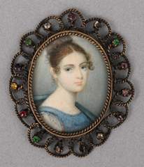 <b>Biedermeier-Miniatur im steinbesetzten Rähmchen</b>