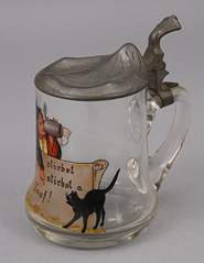 <b>Bierhumpen mit Zinndeckel</b>