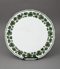 <b>Tortenplatte Meissen Weinlaubdekor</b>