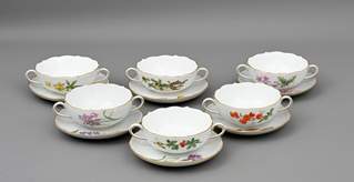<b>Sechs Suppentassen mit Untertassen Meissen</b>