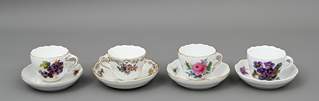 <b>Vier Mokkatassen mit Untertassen</b>