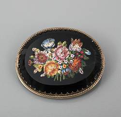 <b>Mikromosaik-Brosche</b>