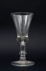 <b>Englisches Kelchglas </b>