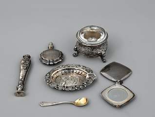 <b>Konvolut von sechs Kleinteilen Silber</b>