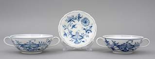 <b>Zwei Suppentassen Meissen</b>