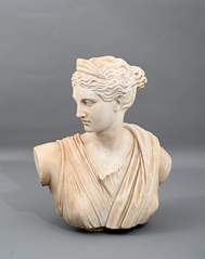 <b>Büste der Diana von Versailles</b>