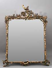 <b>Wandspiegel im Rokoko-Stil</b>