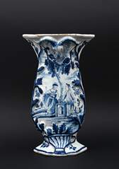 <b>Fayence-Vase  Delft</b>