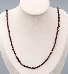 <b>Granat-Kette</b>