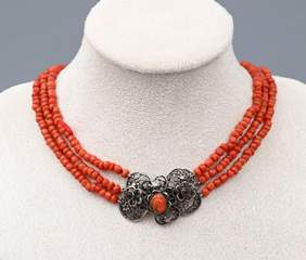 <b>Halsschmuck/ Kropfkette Trachtenschmuck</b>