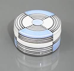 <b>Dose Hedwig Bollhagen</b>