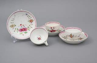 <b>Drei Tassen mit Untertassen Meissen</b>