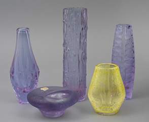 <b>Konvolut von fünf Studioglas-Vasen</b>