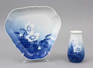 <b>Vase und Platte Christrose</b>