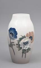 <b>Vase mit Unterglasurdekor, Bing & Gröndahl </b>