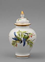 <b>Deckelvase Dresdner Porzellan</b>
